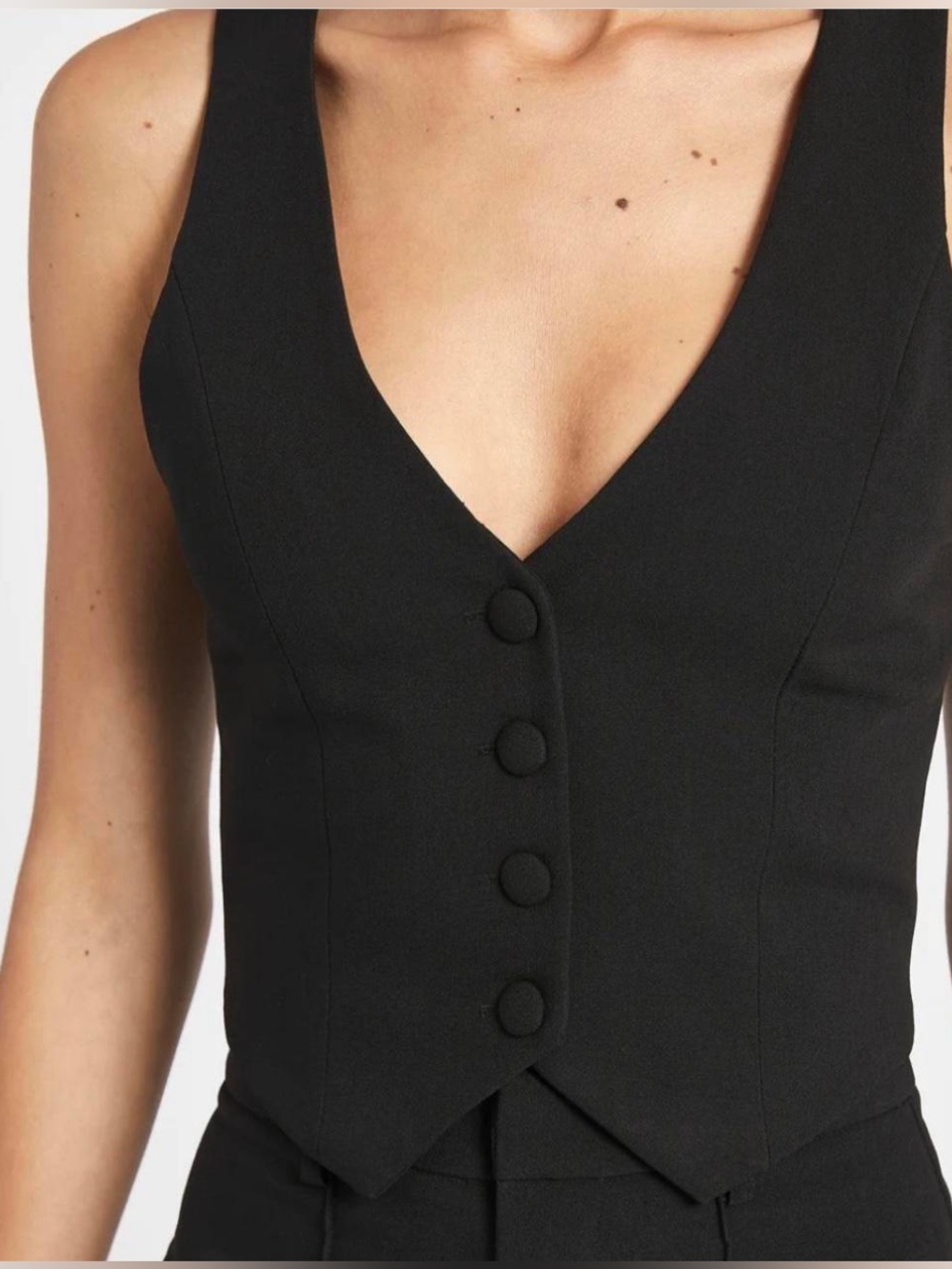 New Because of Alice minimalists vest